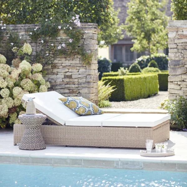 Alternative view of Fontelina Double Sun Lounger - Off White