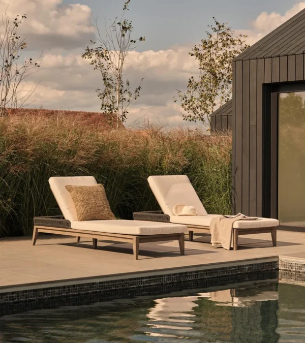 Whittaker garden lounger - dark cocoa