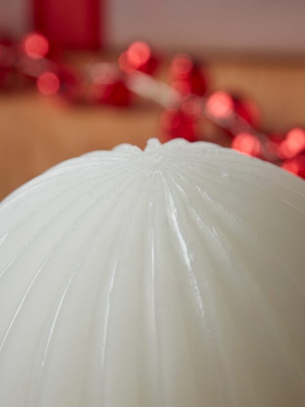 Fluted wax light up sphere large - white