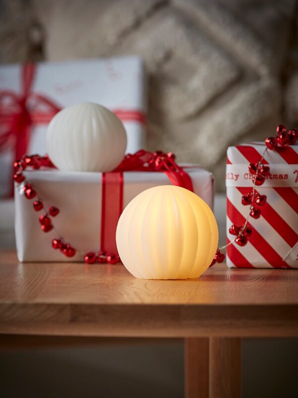 Fluted wax light up sphere large - white