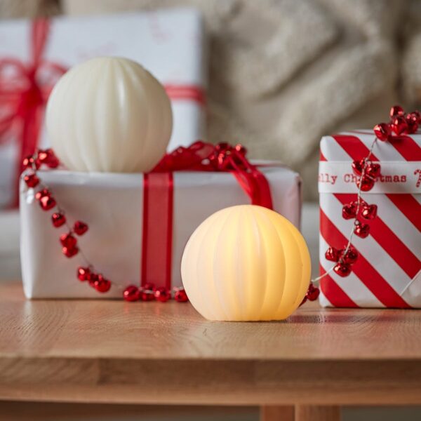 Fluted Wax Light Up Sphere Small - White