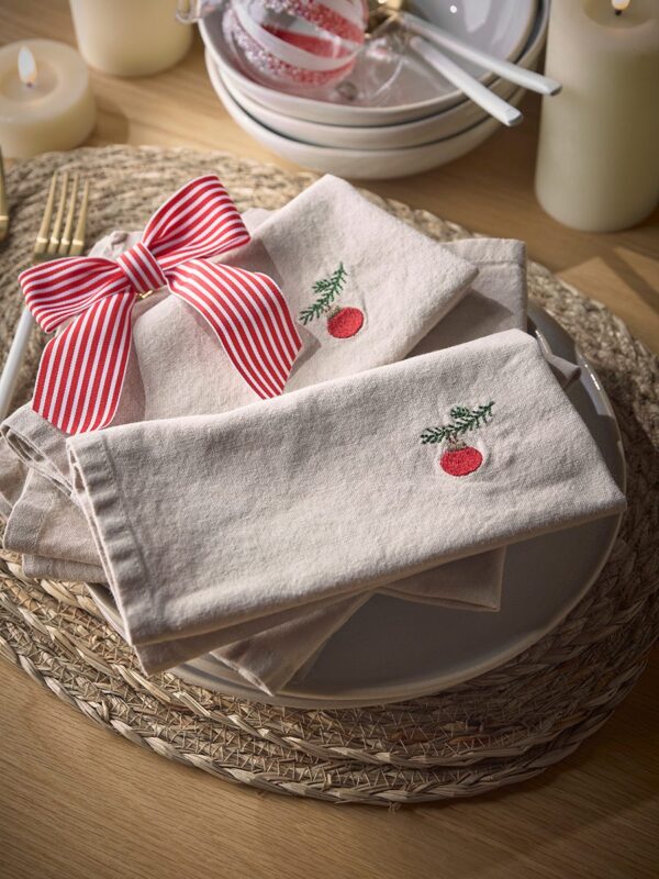 Four cotton embroidered bauble napkins