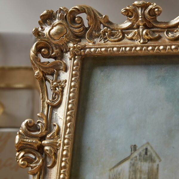 Golden Filigree Photo Frame