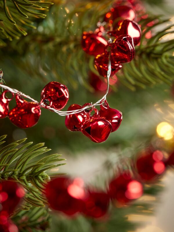 Jingle bells garland