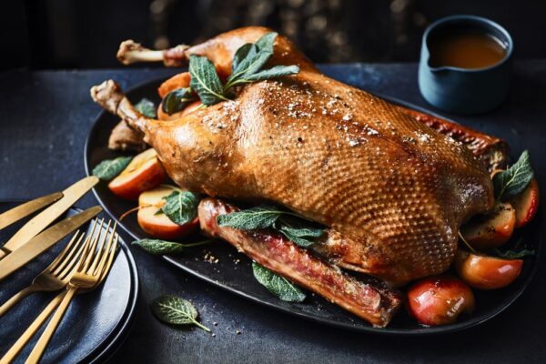 Collection free-range whole goose (serves 4)