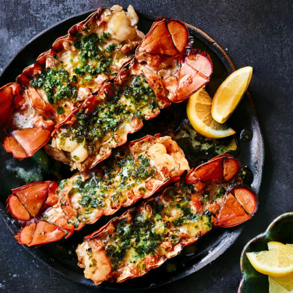 Collection 4 Atlantic Lobster Tails with Langoustine and Garlic Butter (Serves 4)
