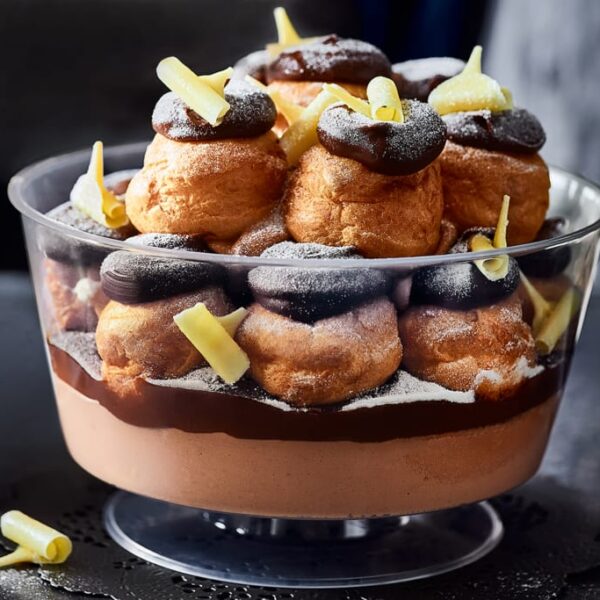 Collection Profiterole Dessert Bowl (Serves 10)