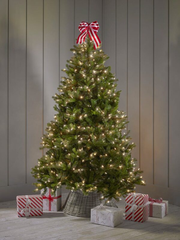 Opulent pine pre-lit christmas tree - 7ft