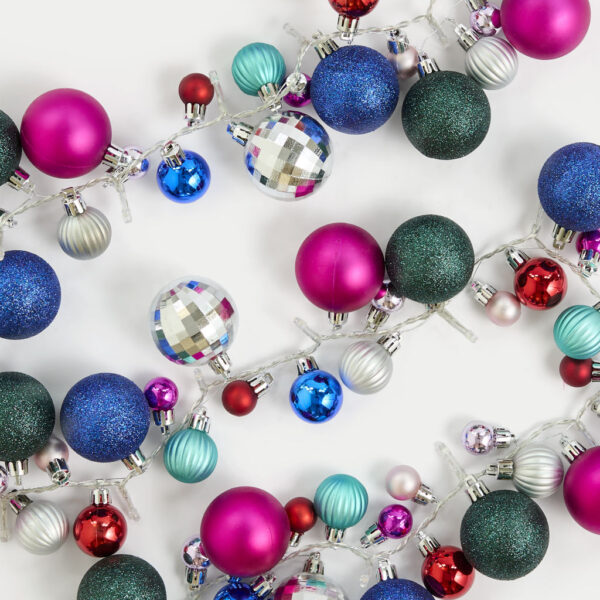 Light Up Bauble Garland