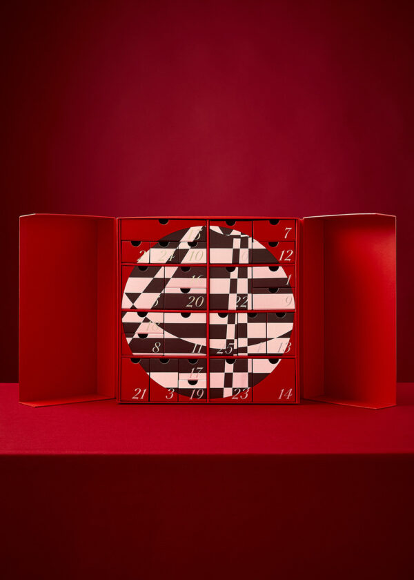 Harvey nichols luxury beauty advent calendar 2024 - image 3