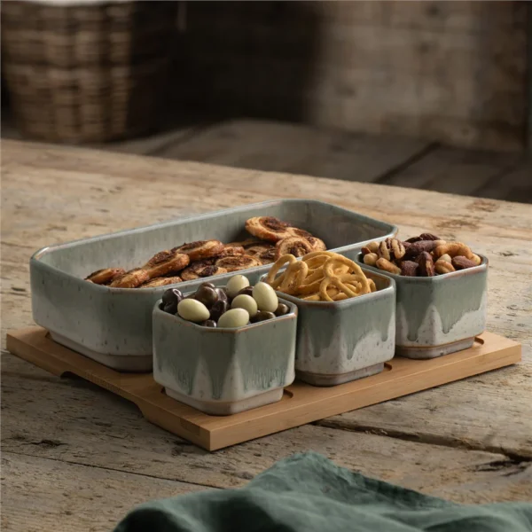 Alternative view of Belleek Living Tivoli Serving Set Bamboo Board