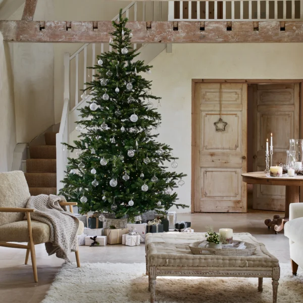 Alternative view of 9ft Pre Lit Grand Spruce Christmas Tree