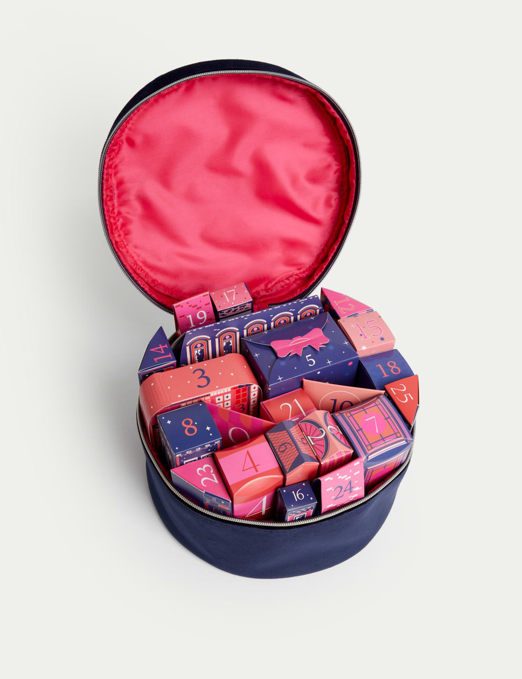 Marks & spencer the beauty advent calendar 2024 Marks & spencer the beauty advent calendar 2024 - image 4