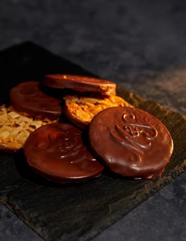 The m&s collection christmas hamper - image 4