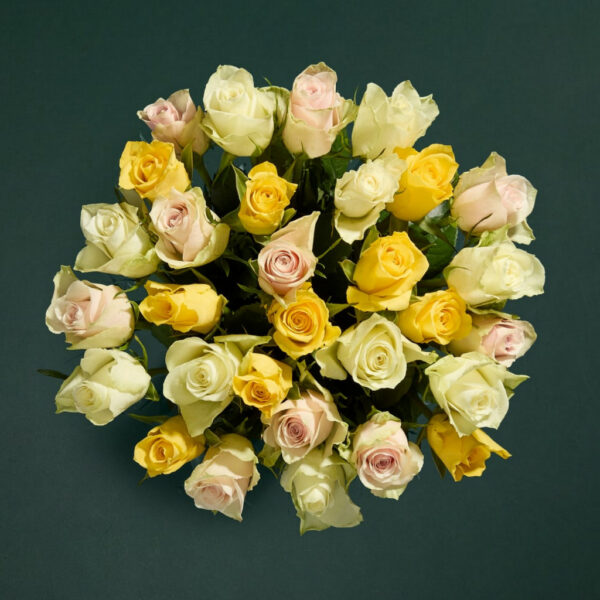Yellow rose abundance bouquet - image 3