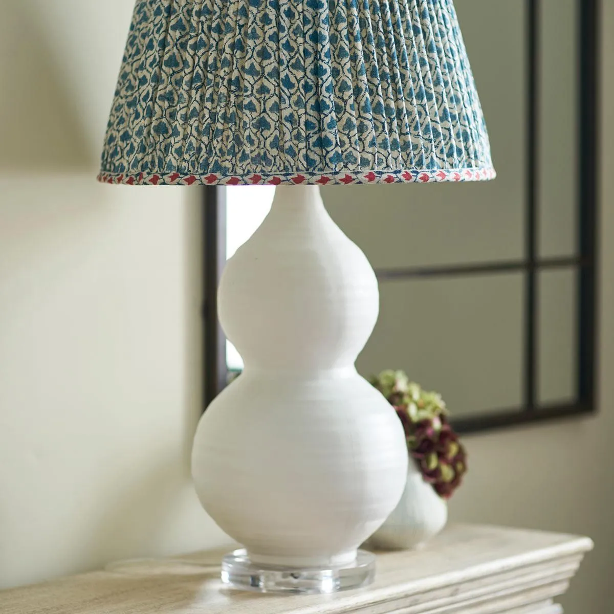 Hulu table lamp base - chalk Hulu table lamp base - chalk - image 2