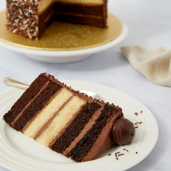 Milk dark & white chocolate layers cake (serves 12) - image 2
