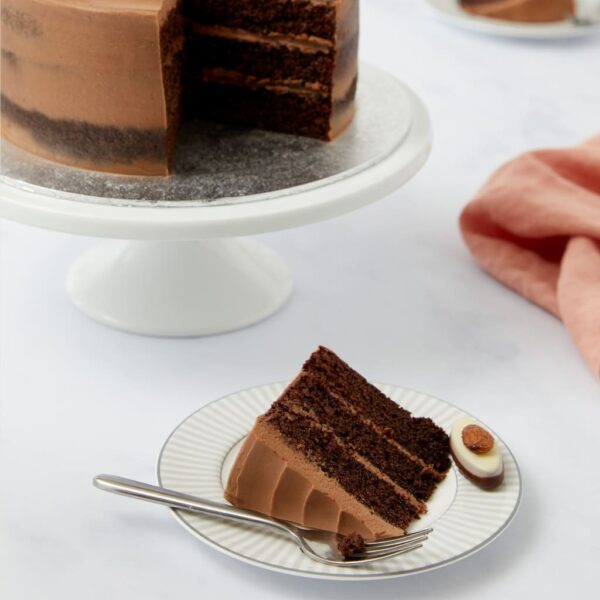 Chocolate naked cake (serves 24) - image 3