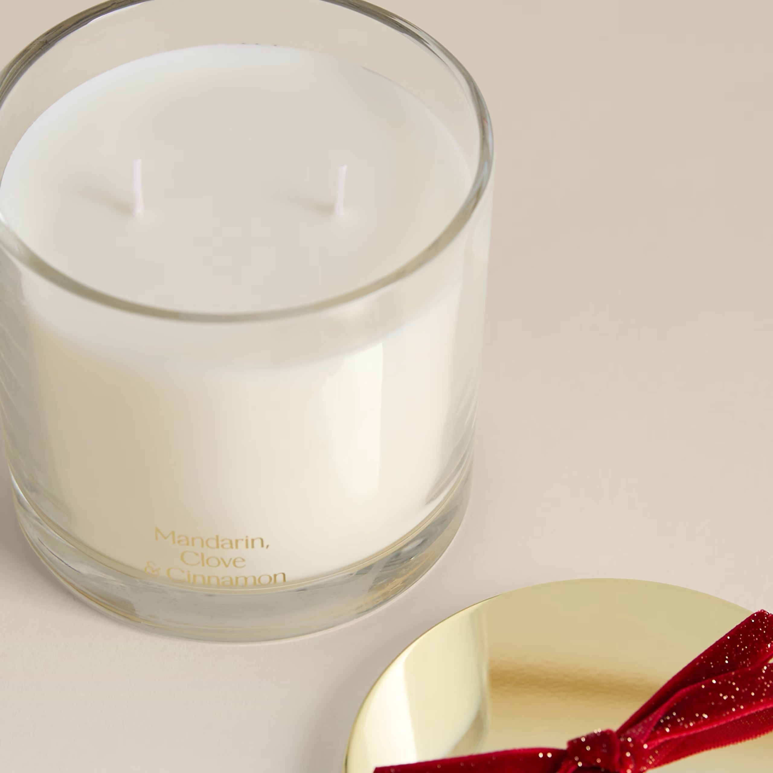 Mandarin, clove & cinnamon christmas candle Mandarin, clove & cinnamon christmas candle